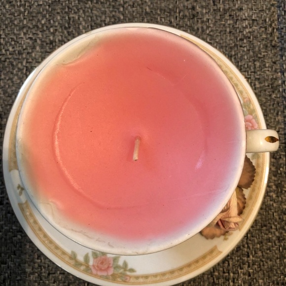 Tea Cup Candle - Picture 3 of 4